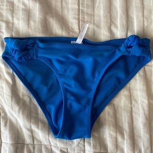 Forever 21 swim bottom size small
